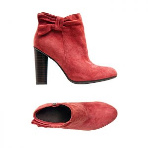 Tassel Red
